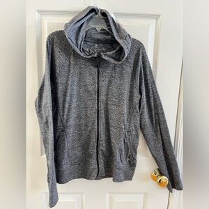 Women’s Gap full zip sweatshirt | Gap Sweatshirt | Women’s Sweatshirt